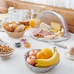 바이스호른 롯지 *